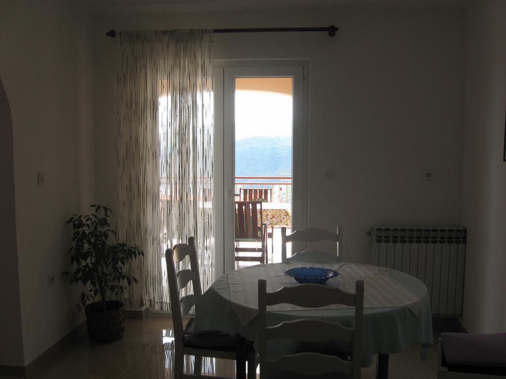 Apartments Silmare Rabac Exteriör bild